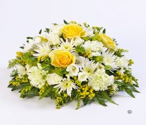 Classic Yellow and White Posy Code: F13090YS | National and Local Delivery