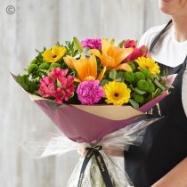 Rose free beautiful brights bouquet Code: Code: VHT1 | National delivery and local delivery or collect from our shop