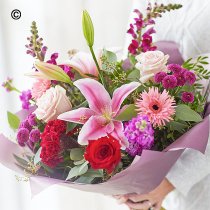 Valentine's hand-tied Code: Code: VHT6 | National delivery and local delivery or collect from our shop