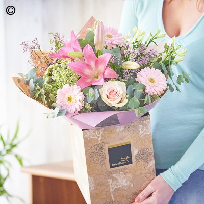 Mothers day pastels handtied Code: MDHTP1 | National delivery and local delivery or collect from shop